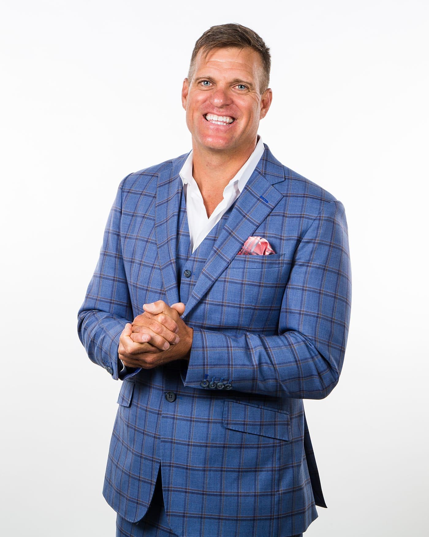 Dave VanHoose press photo: blue three-piece suit